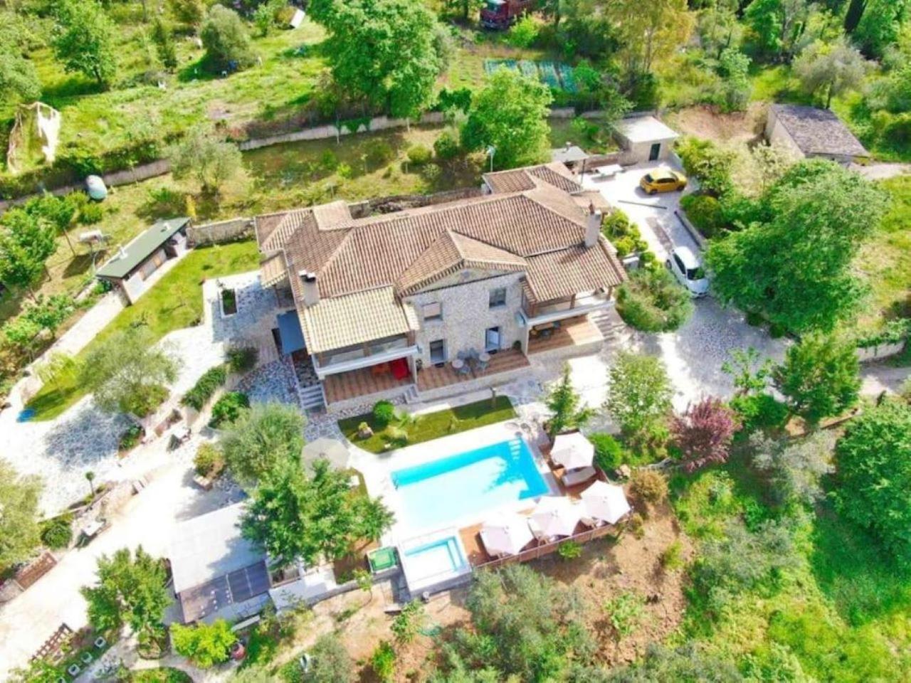 Villa Petra House Áno Korakiána Esterno foto